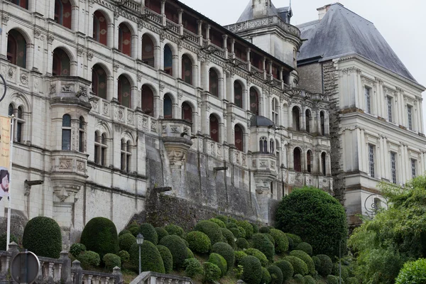 Facciata rinascimentale al castello di Blois. LoireValley, Francia — Foto Stock