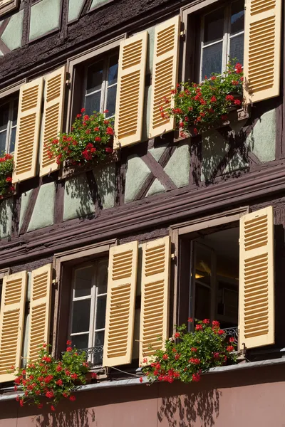 Polovina roubené domy, colmar, Alsasko, Francie — Stock fotografie