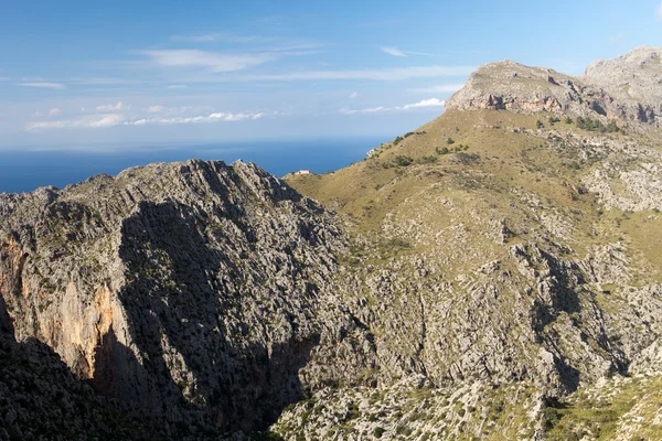 Serra de tramuntana - dağlar üzerinde mallorca, İspanya — Stok fotoğraf