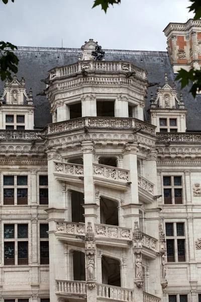 O Castelo Real de Blois. Escadaria em espiral na ala Francis I — Fotografia de Stock