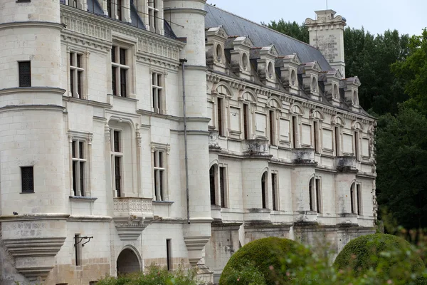 Trädgård och slott chenonceau — Stockfoto