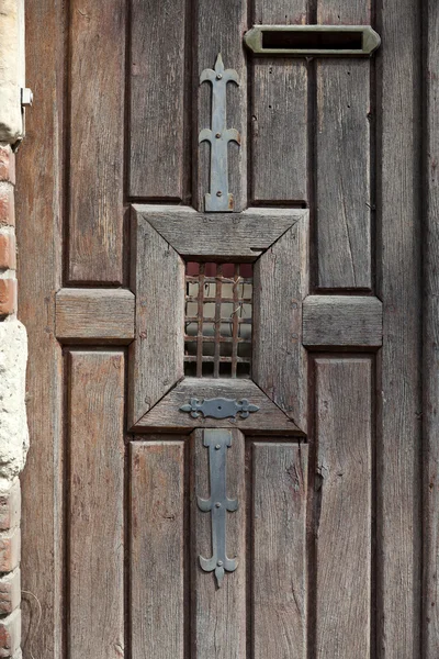 Ancient brown wooden door — Stock Photo, Image