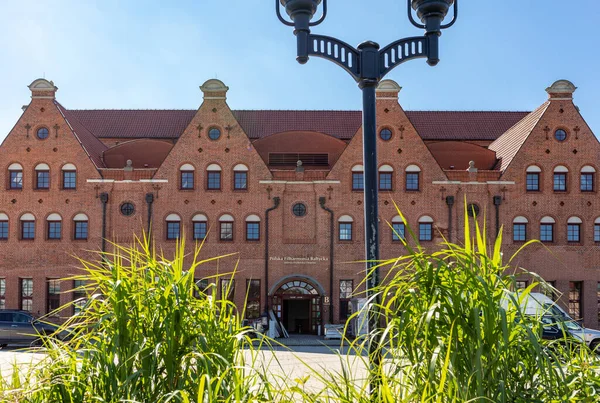 波兰格但斯克 2020年9月9日 位于格但斯克的波兰波罗的海F 肖邦爱乐乐团 Polish Baltic Chopin Philharmonic 是位于莫特拉瓦河畔奥洛万卡岛上的一个音乐厅 — 图库照片