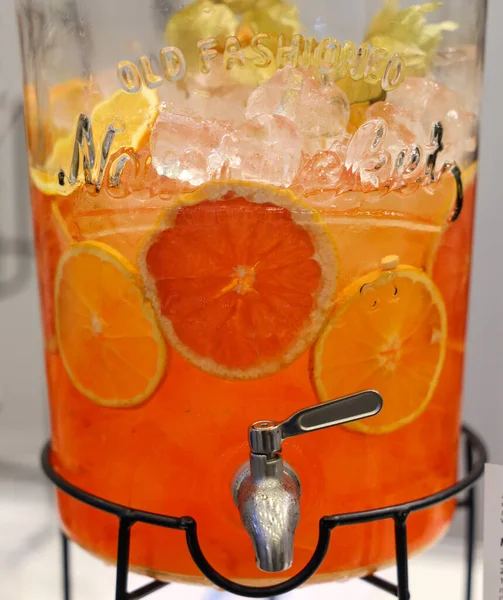 Jus Frais Avec Tranches Orange — Photo