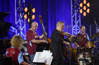 Krakow, Polonya - 10 Temmuz 2021: Nigel Kennedy Krakow 'da düzenlenen 26.