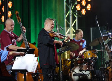 Krakow, Polonya - 10 Temmuz 2021: Nigel Kennedy Krakow 'da düzenlenen 26.