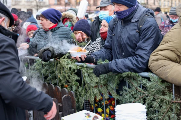 Krakkó Lengyelország 2021 December Szenteste Szegényeknek Hajléktalanoknak Krakkói Téren Covid — Stock Fotó