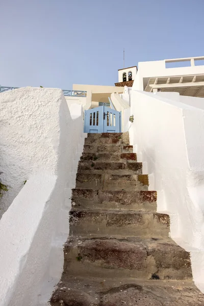 Úzké Kamenné Schody Tradiční Kus Architektury Ostrově Santorini Řecko — Stock fotografie
