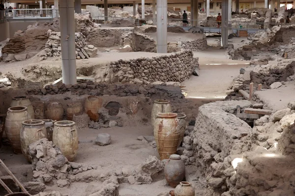 Santorini Řecko Července 2021 Obnovená Starobylá Keramika Prehistorickém Městě Akrotiri — Stock fotografie