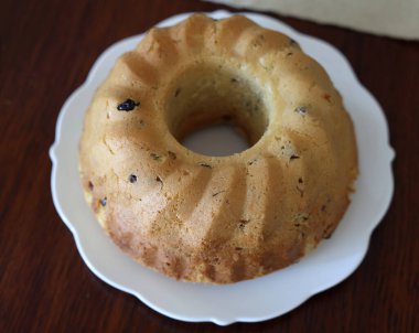 Geleneksel Ukrayna Paskalya Pastası Kulich veya Ortodoks Hıristiyan Paskalya Ekmeği.