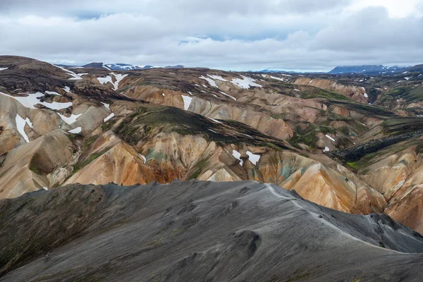 Fjallabak自然保护区的Landmannalaugar火山山 — 图库照片