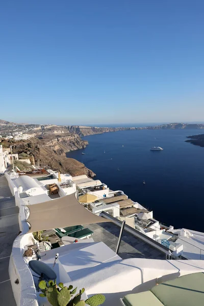 Imerovigli Santorini Grekland Juni 2021 Vitkalkade Hus Med Terrasser Och — Stockfoto
