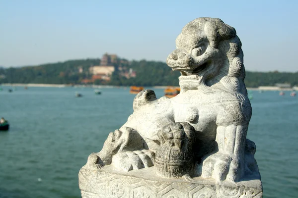 Dragon in a summer palace. Beijing — Stock Photo, Image