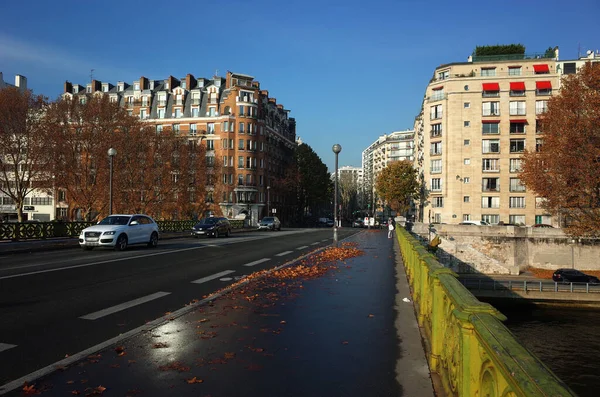 Paris França Novembro 2018 Edifícios Residenciais Vista Distrital Pont Mirabeau — Fotografia de Stock