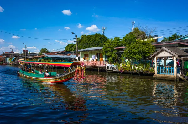Bangkok Tailandia Noviembre 2019 Barco Cola Larga Canal Khlong Bangkok —  Fotos de Stock