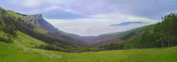 Panorama of Beautiful Mountain Landscape with Low Clouds — Stock Photo, Image