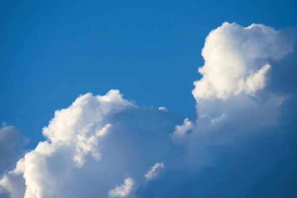 Stürmischer Himmel — Stockfoto