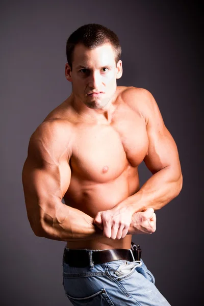 Muscular man — Stock Photo, Image