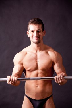 genç vücut geliştirmeci traininig