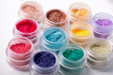 renkli mineral kaptırdın