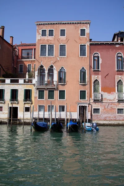 Antigua casa en Venecia, Italia —  Fotos de Stock