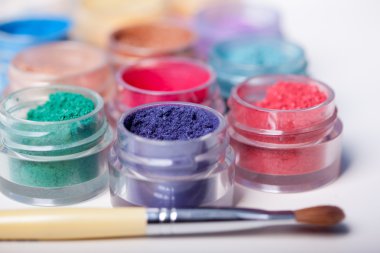 renkli mineral kaptırdın