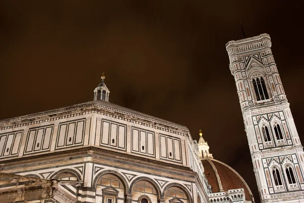 Night view of the Florence Duomo — Stock Photo, Image