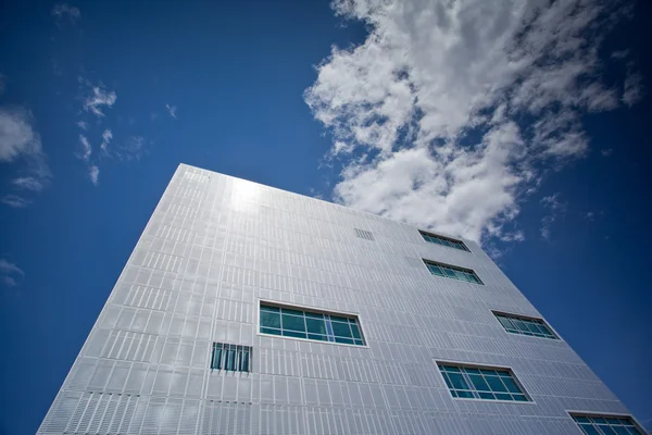 Edificio de oficinas — Foto de Stock