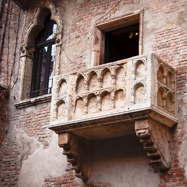 Romeo e Giulietta Balcone — Foto Stock
