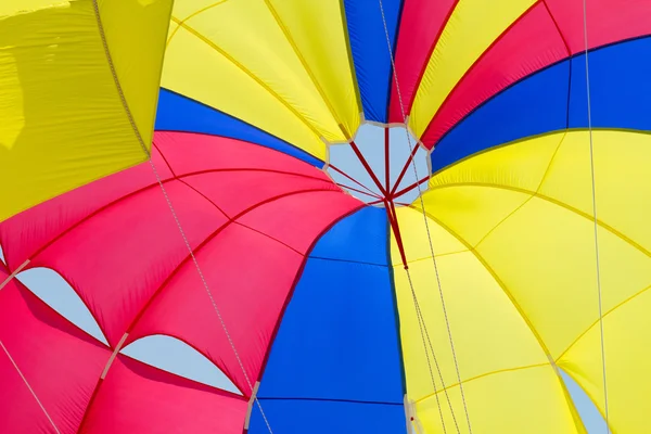 Paracaídas colorido —  Fotos de Stock