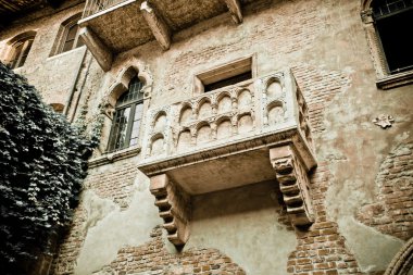 Romeo ve Juliet Balkon