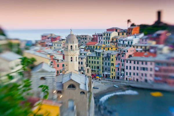 Фабьяцца, cinque terre, Фабрегас — стоковое фото