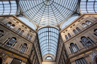 Umberto ı Galeri Napoli