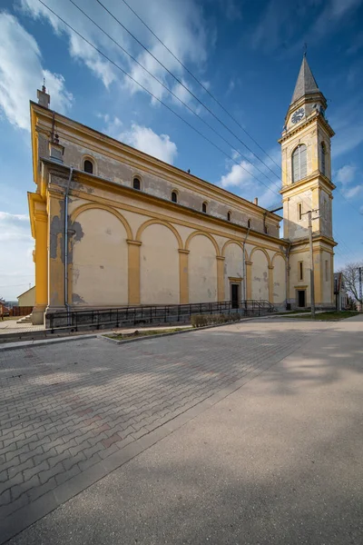 Macaristan Dobrogkoz Kentindeki Kilise Szent Imre Herceg Templom — Stok fotoğraf