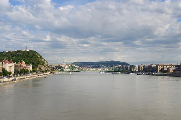 Budapest from Danube — Stock Photo, Image