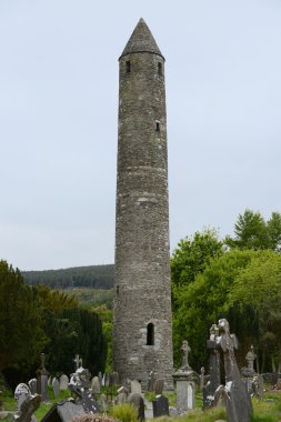 Glendalough yuvarlak kule