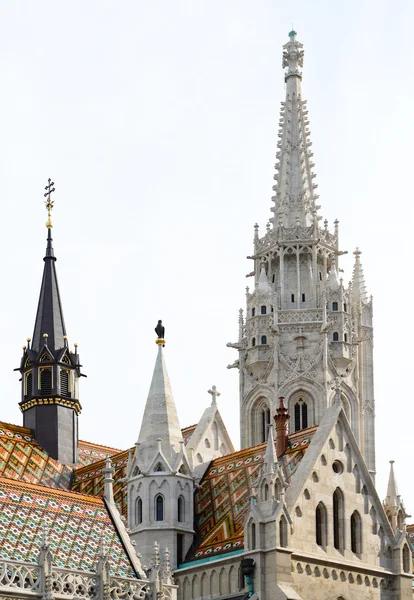 Matthias detalhe telhado da Igreja — Fotografia de Stock