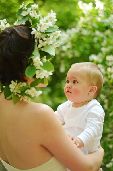 Mère et bébé garçon — Photo