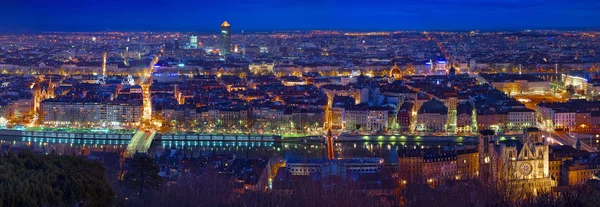 Lyon. City of Lyon by night. The city came alive with light. France. — Stock Photo, Image