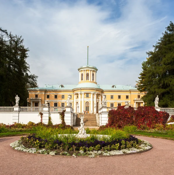 Museum-estate av arkhangelskoye. — Stockfoto