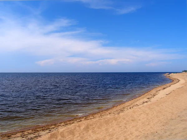 A Bajkál-tó homokos partja — Stock Fotó