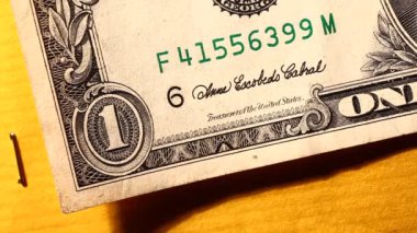 Amerikan dolarını kapat