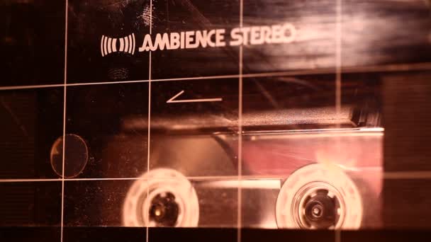 Vroege 70 's cassette tape — Stockvideo