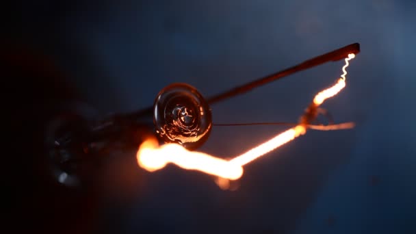 Ampoule en tungstène 