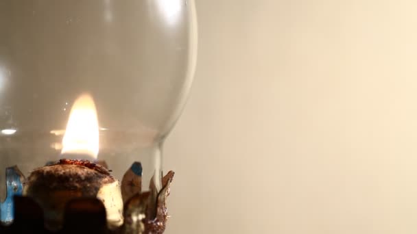 Schoorsteen lamp — Stockvideo