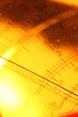 전기 멀티 미터