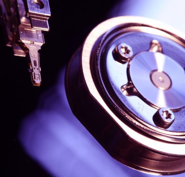 sabit disk sürücüsü