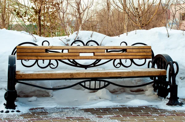 Bench in park — Stock Photo, Image