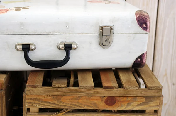 Vintage white suitcase — Stock Photo, Image