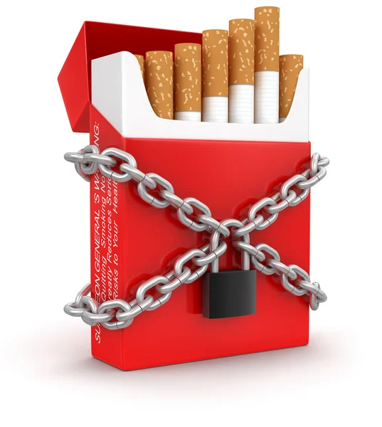 Paczka papierosów i łańcuch — Zdjęcie stockowe